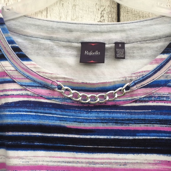 Rafaella top. Size Medium. - Picture 3 of 5